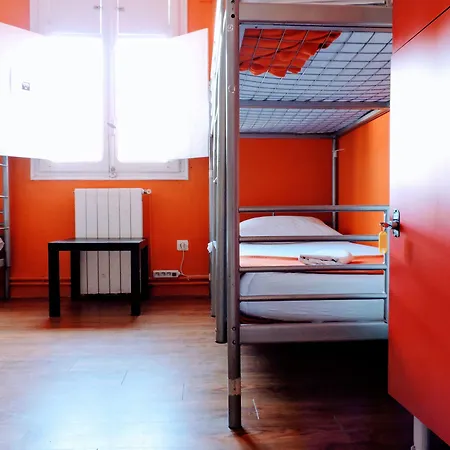 Feetup Home Backpackers Valencia-2